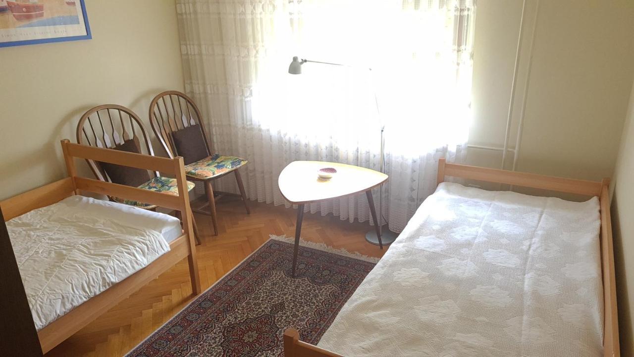 Apartment Ajdna Zirovnica Buitenkant foto